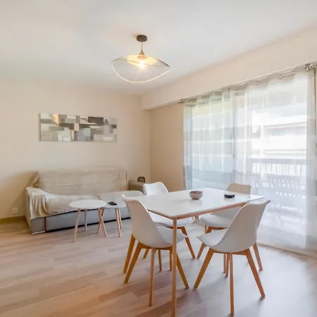 Apartment Confort Du Sud T2 Avec Garage Et Wifi En Centre-ville *